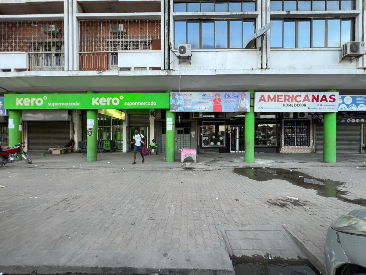 Africa Em Zona Comercial De Luanda Lägenhet Exteriör bild